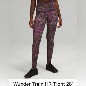 Lululemon wonder train size 14